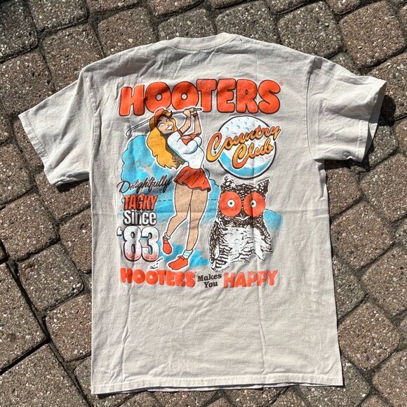 Hooters Country Club T Shirt Sz M - Picture 7 of 9